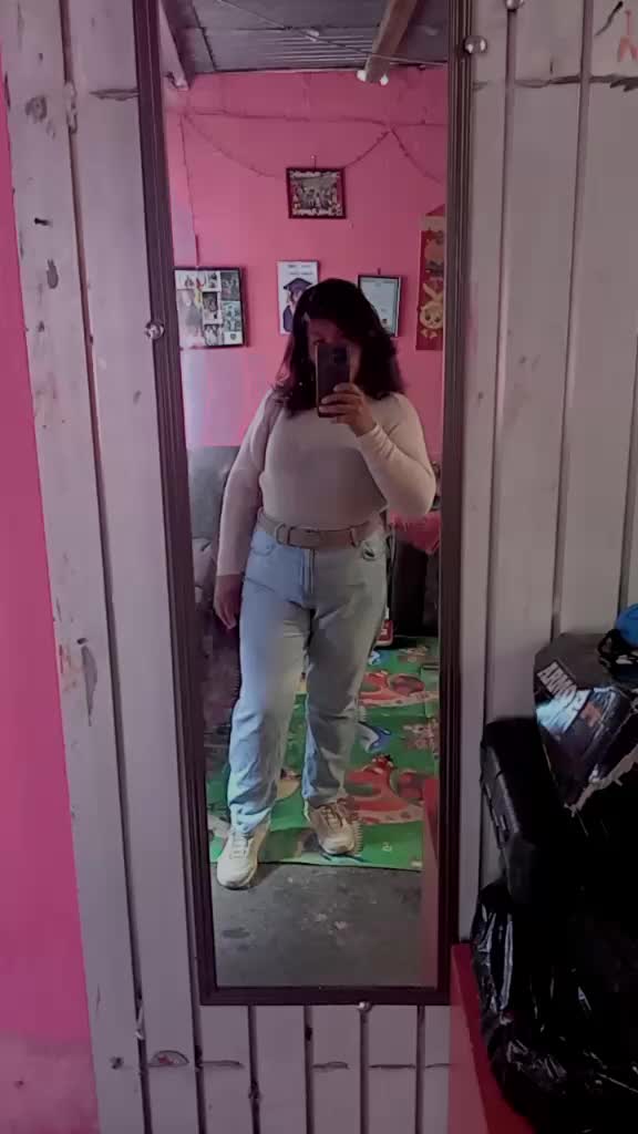 @Esme García