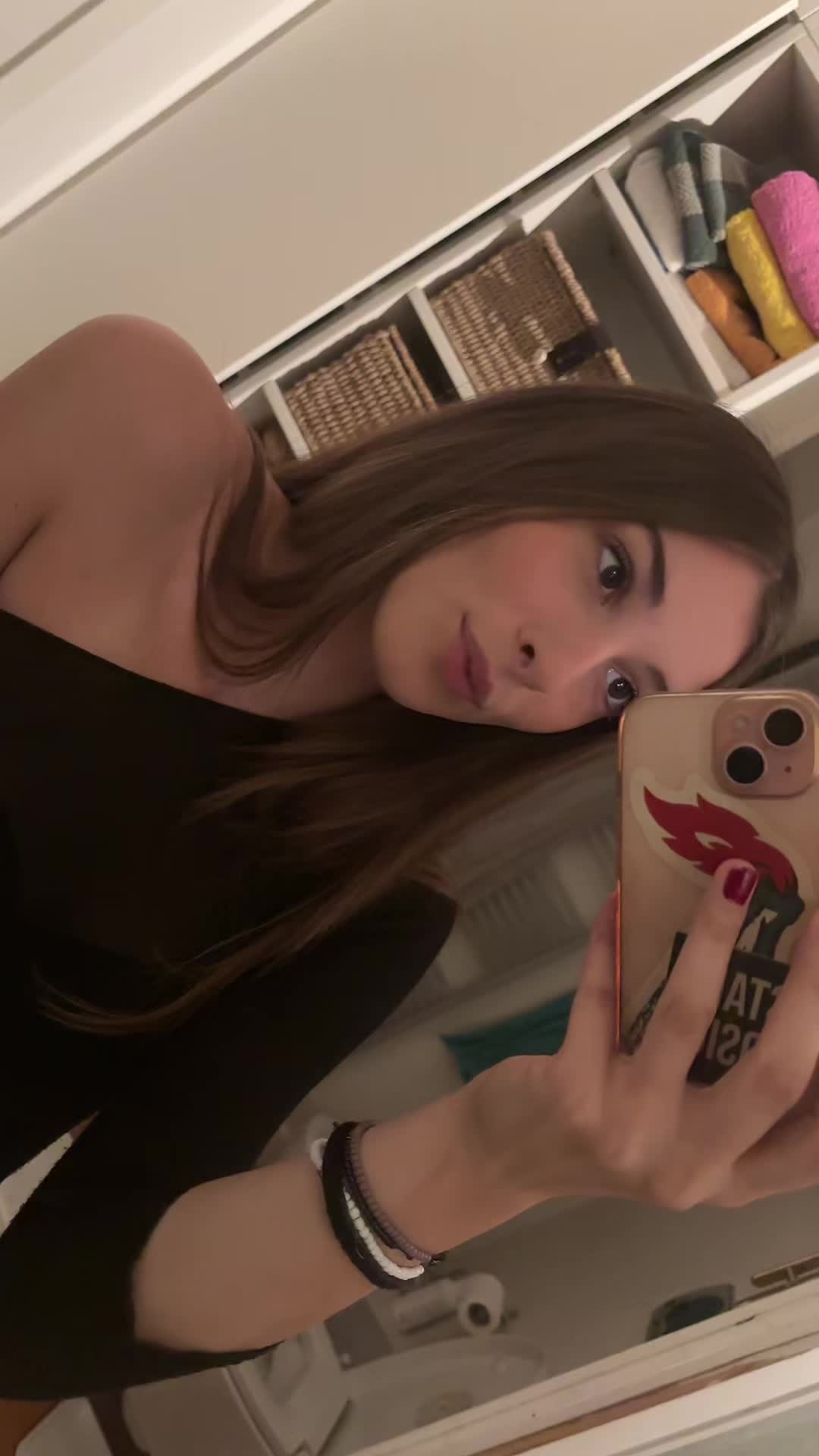 @stellabracciii