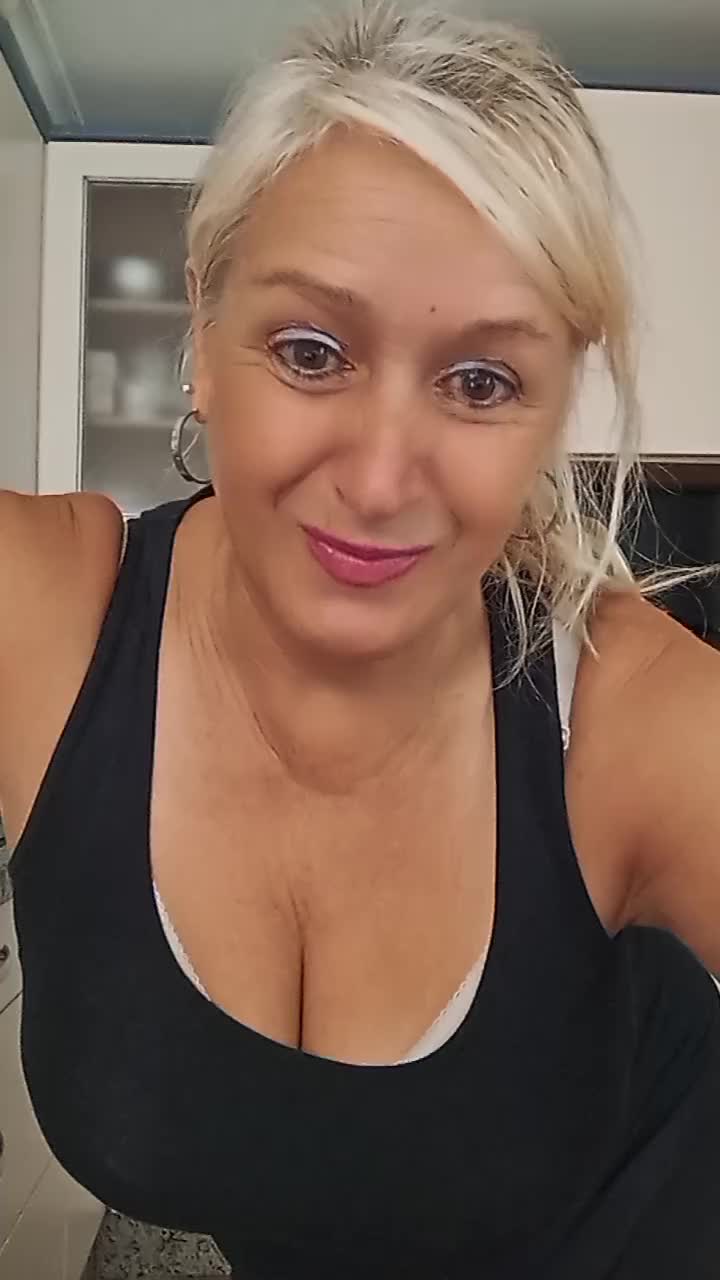 @vicentaAviles