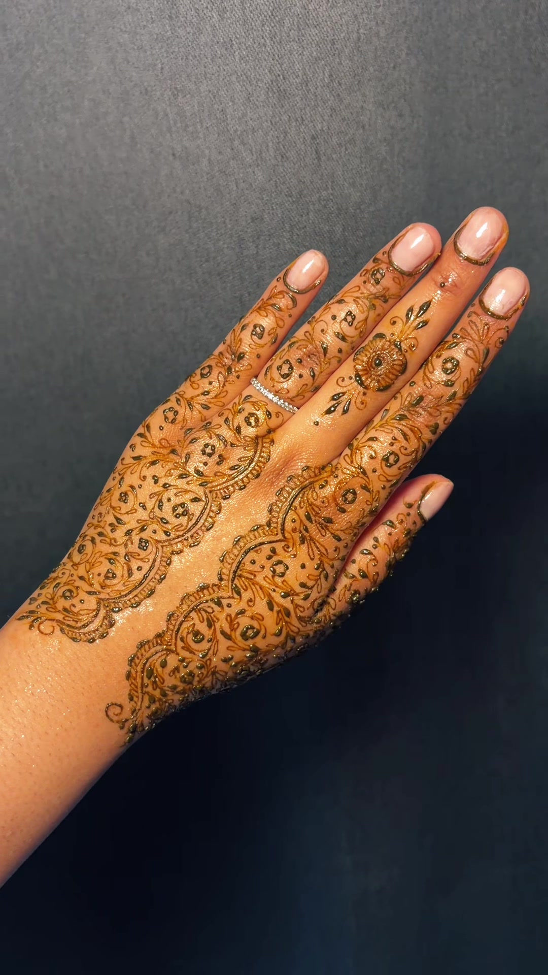 @ਈਸ਼ Mehndi