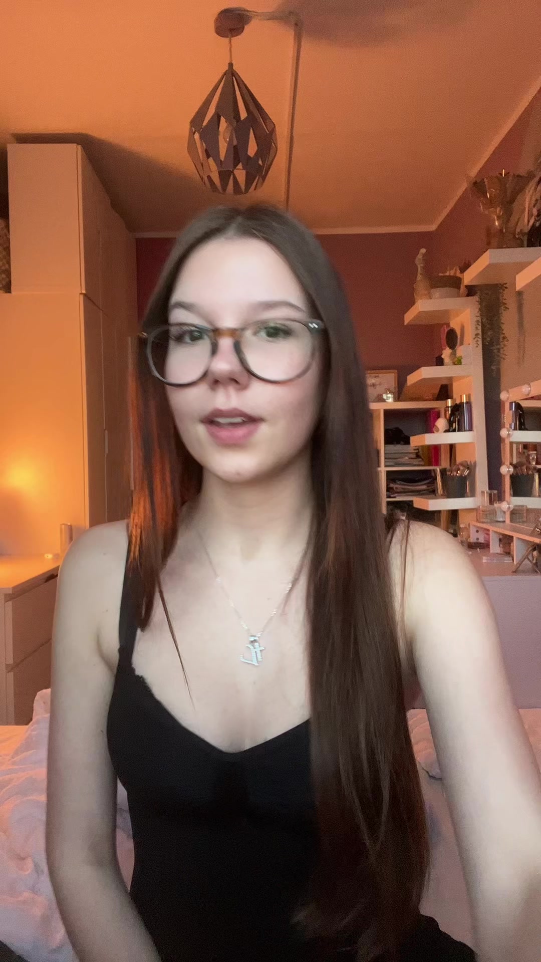 @ˡᵉᵃ💆🏽♀️