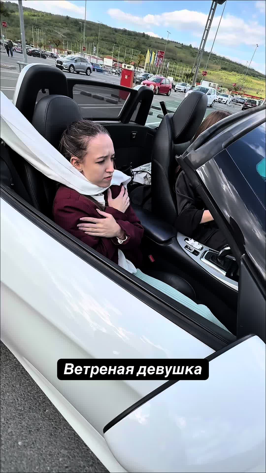 @Lena Pozhar