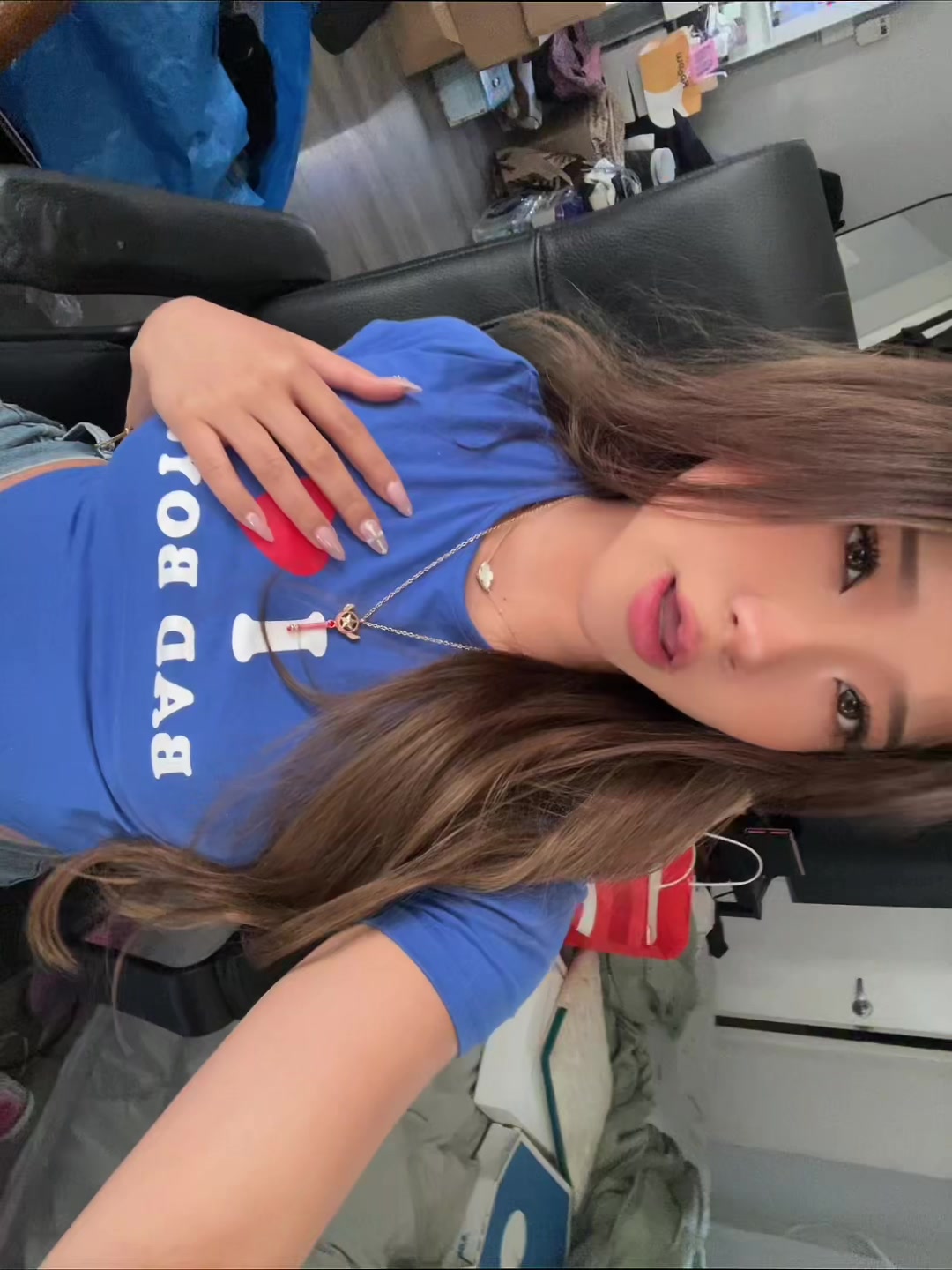 @vee