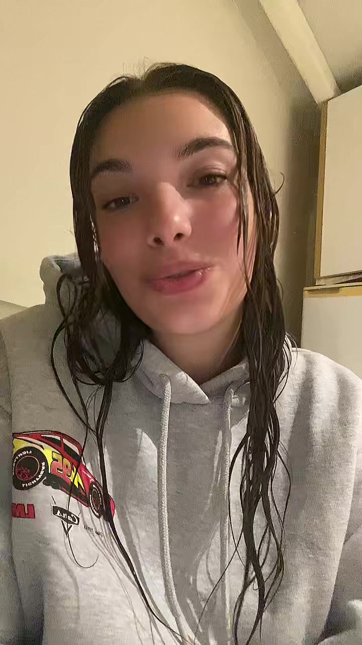 @𝓑𝓵𝓪𝓼𝓼𝔂 🦇