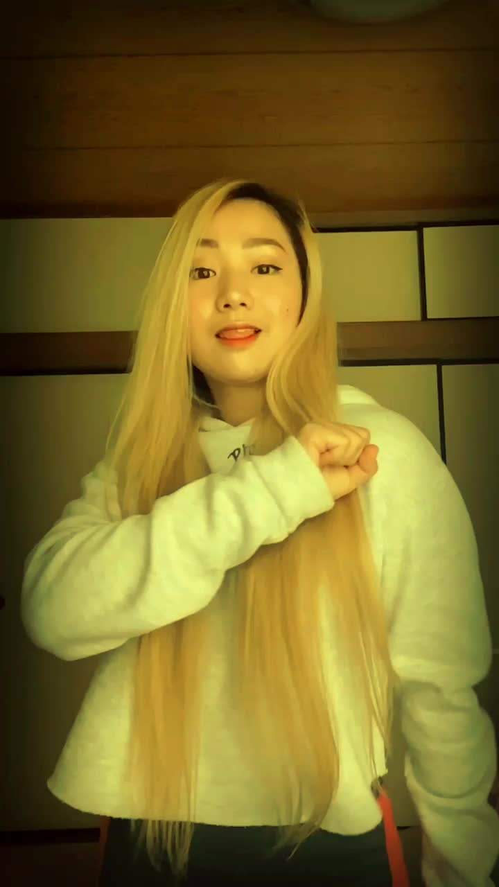 @Apple 🥀 (アップル 川上)