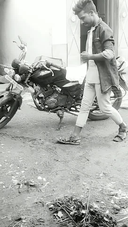 @rakhi dancer111
