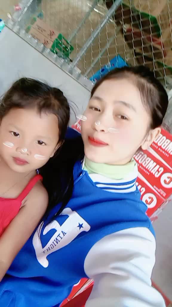 @Anna999๐ฐ๐ญ๐ฐ๐ท