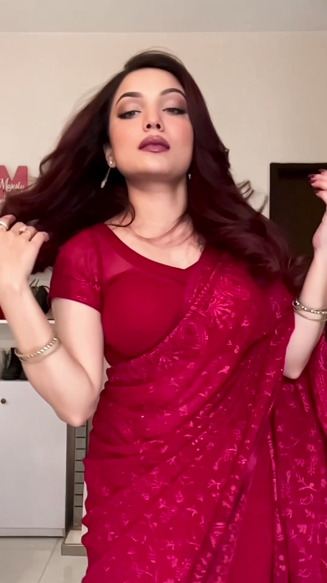 @ishrat_zaheen