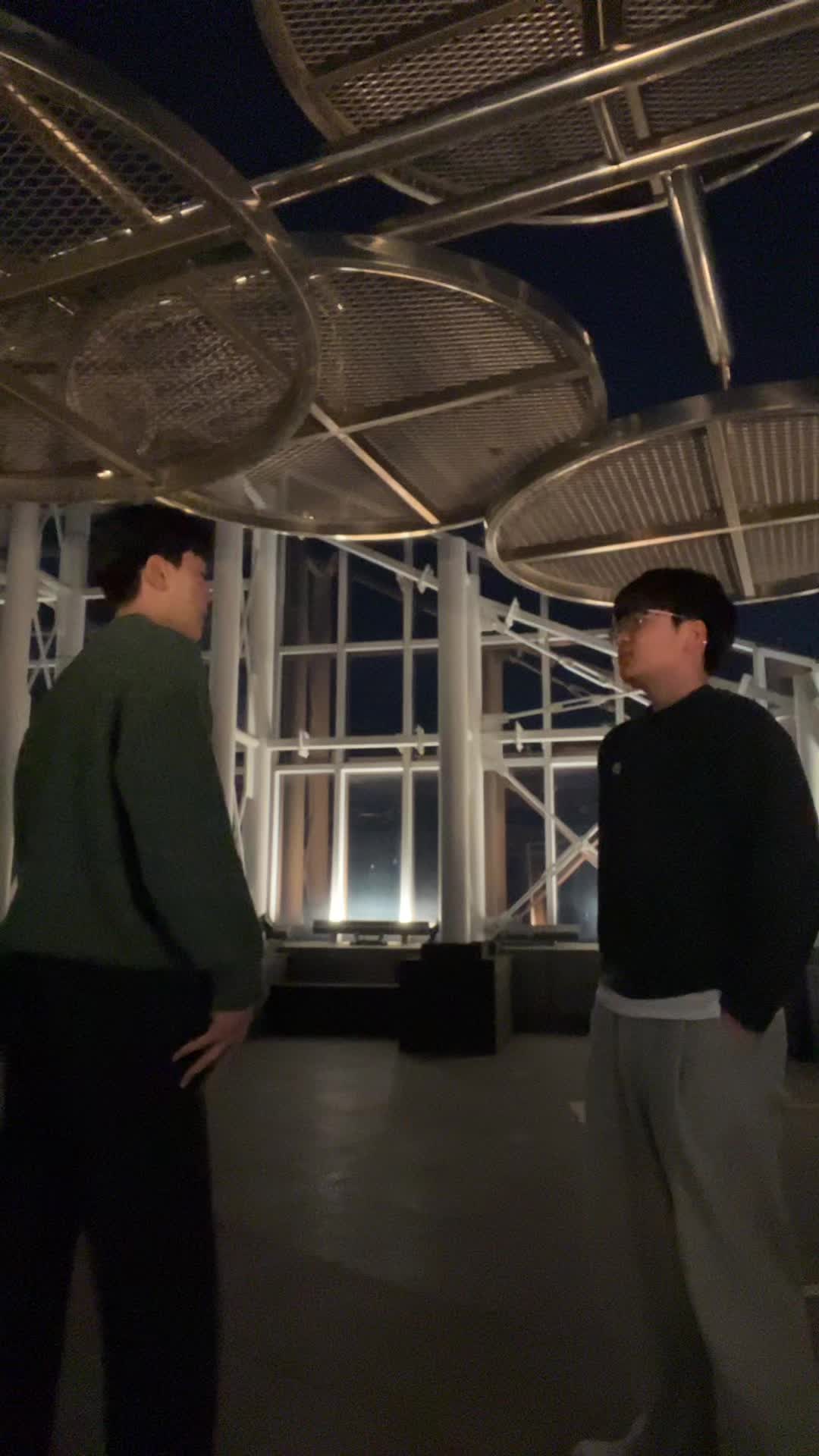@큐디