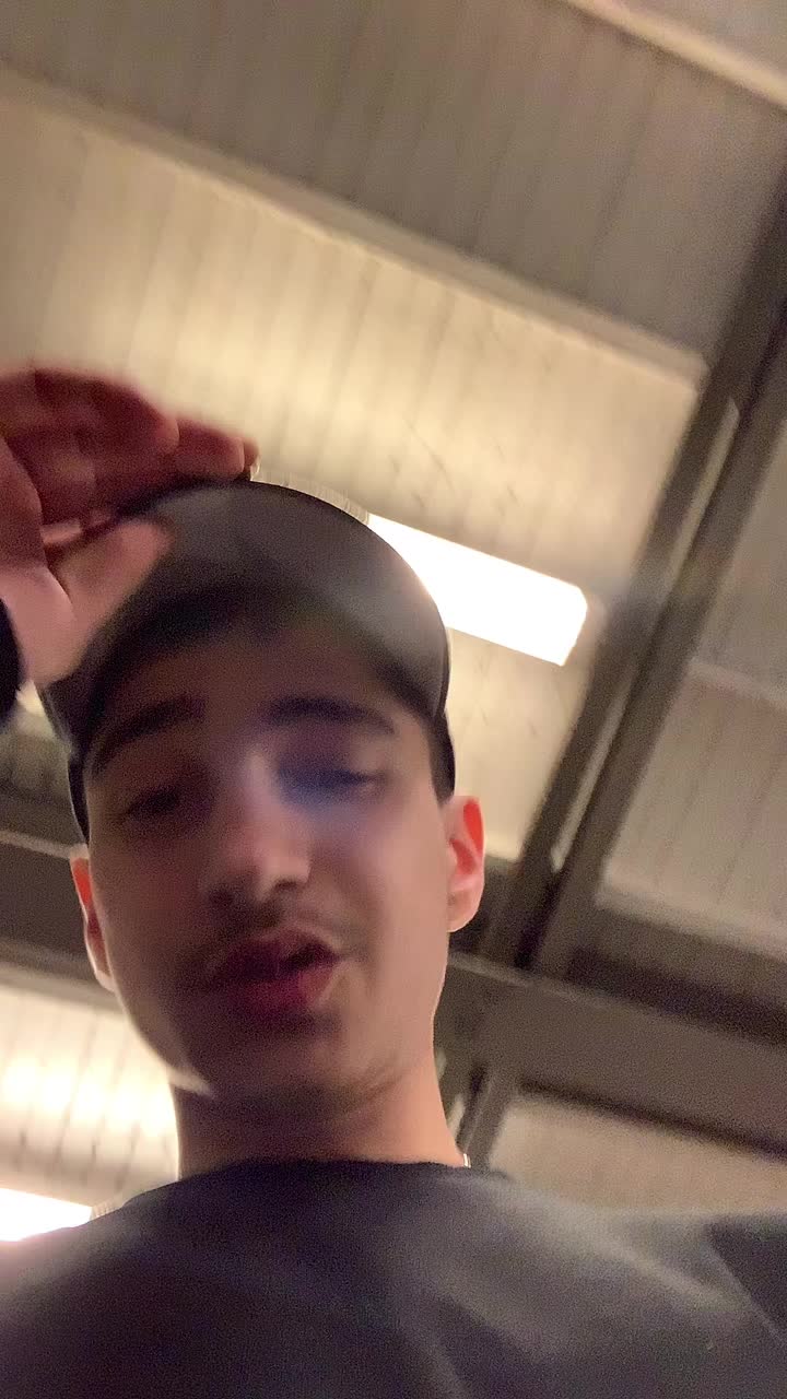 @…