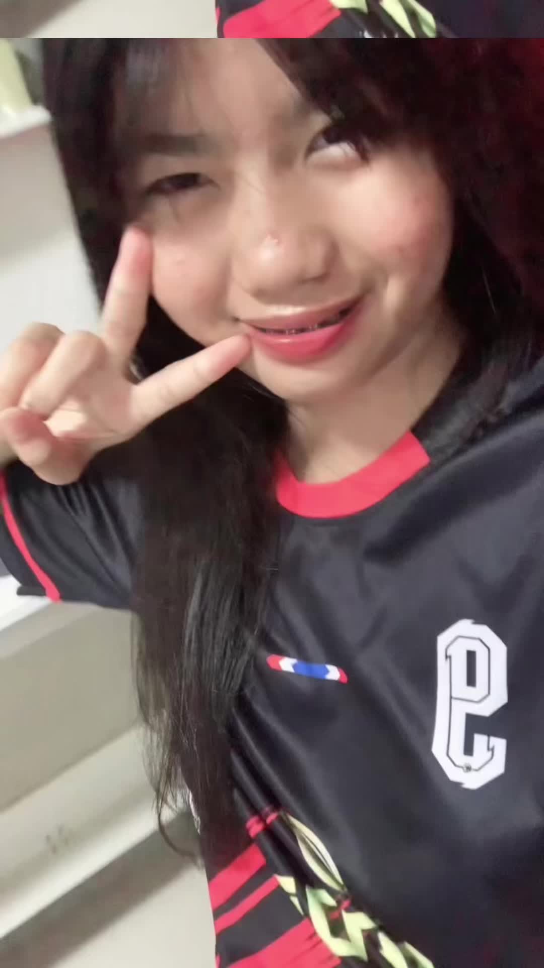 @Khanithasuksri