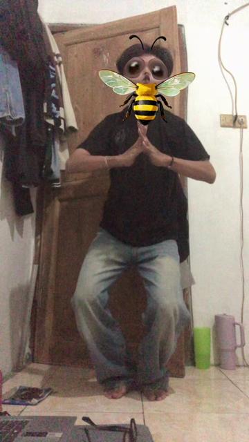 @Inisial F 👾