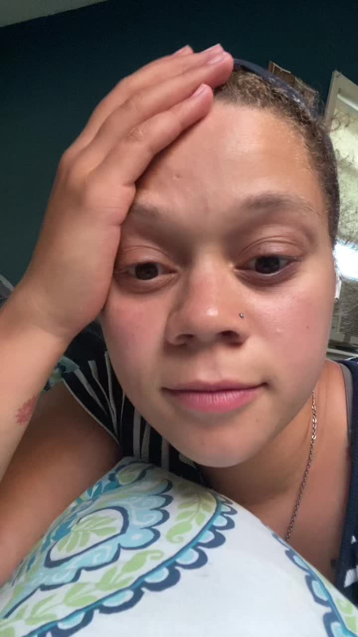 @Clurrrr