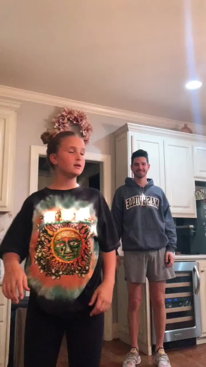 @thecadelewis