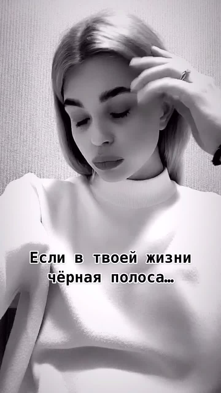 @1bitchlair
