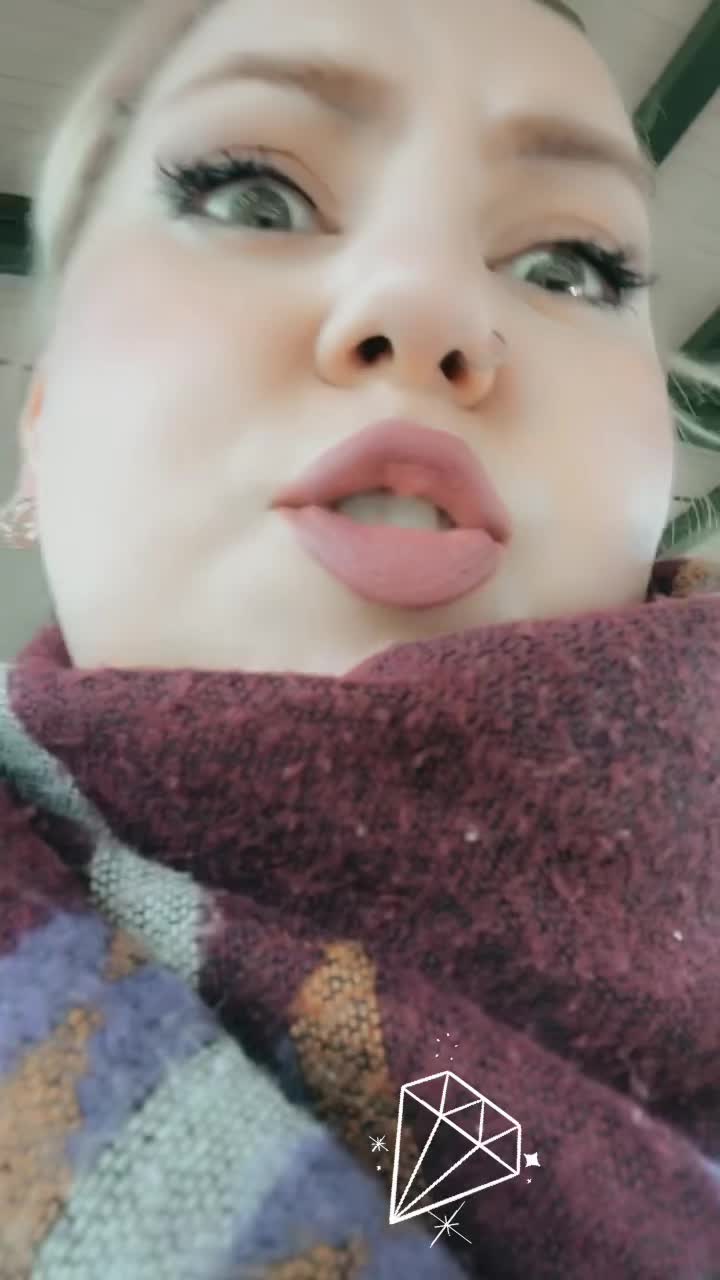 @Sabrina/jeKerellaj