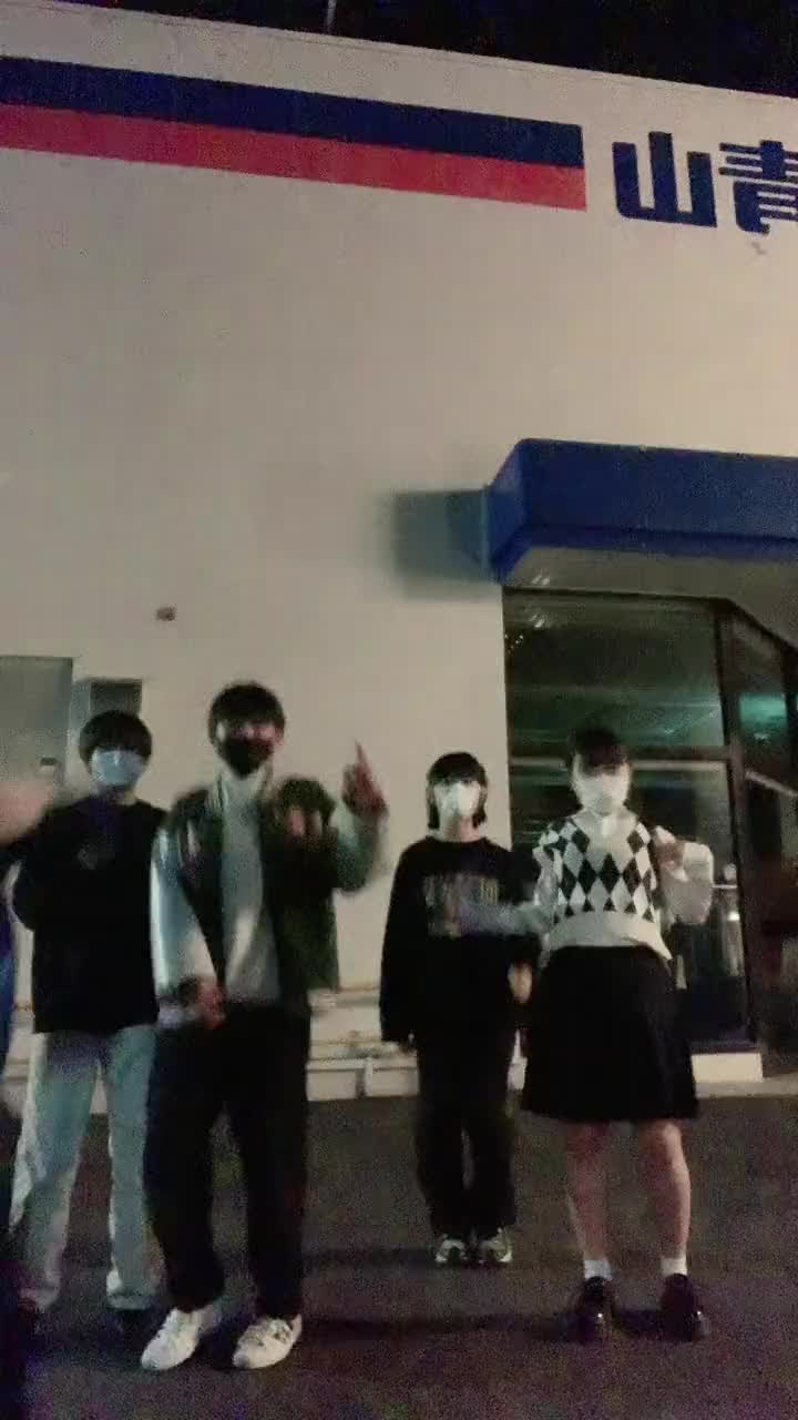 @︎ ︎︎︎︎︎