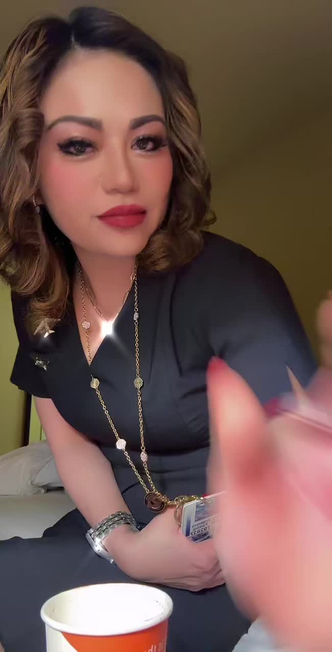 @Ampalayaqueen 👸