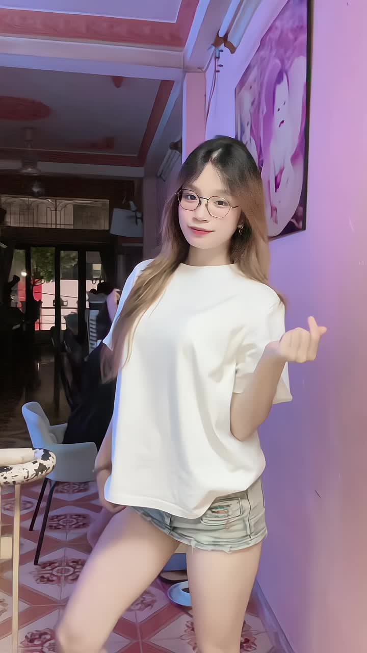 @Huỳnh Gia Nghi