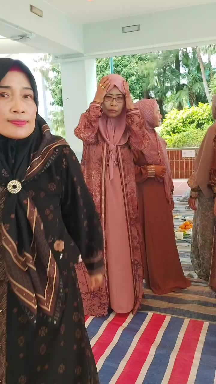 @syafi'iyah aini