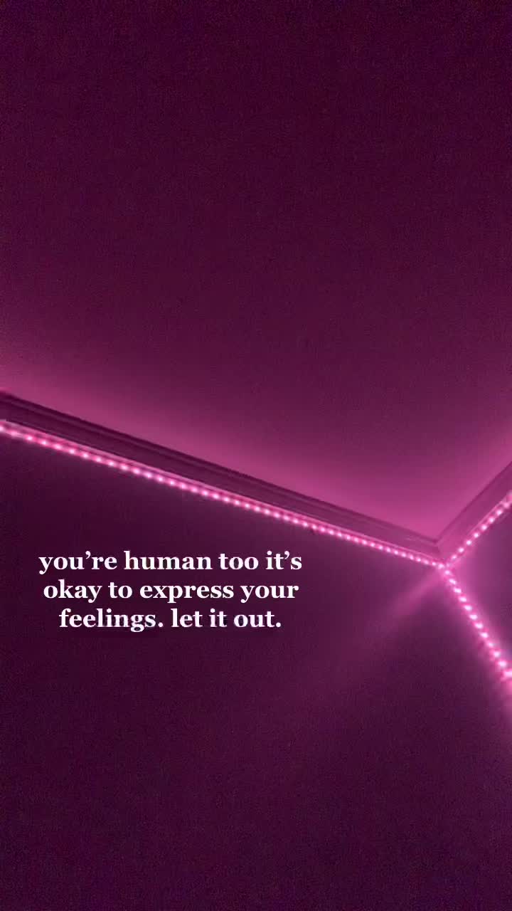@<3