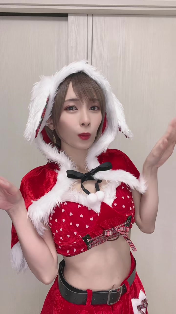 @逢見リカ