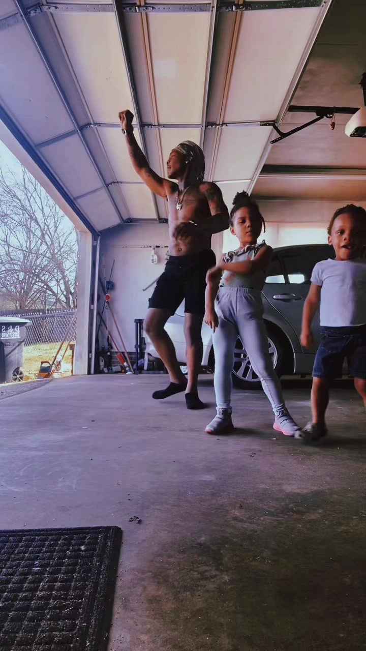 @zyueljaron