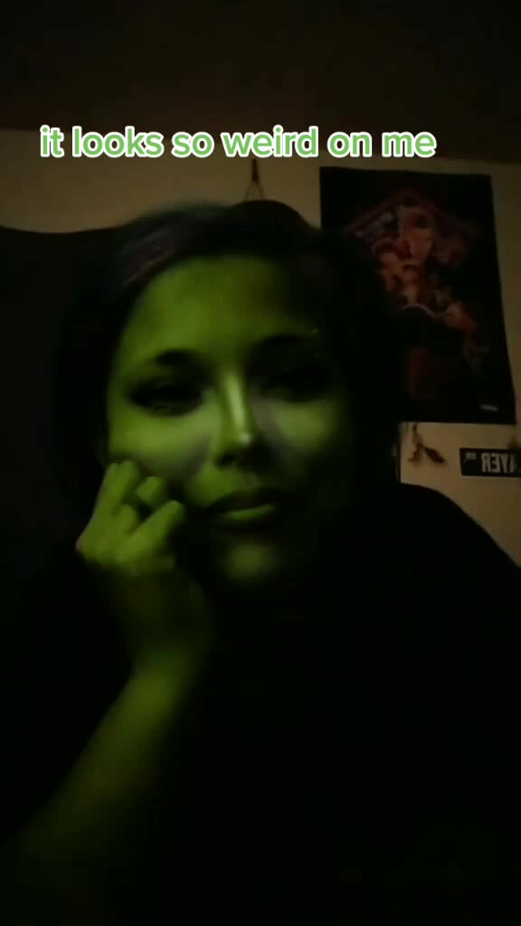 @💀The goblin in your closet✨