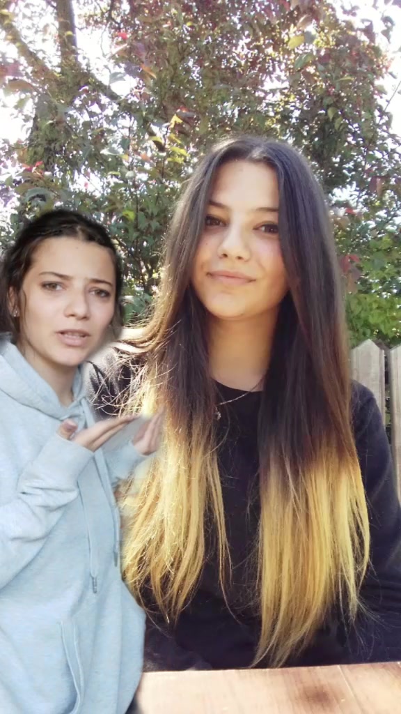 @Andreea David