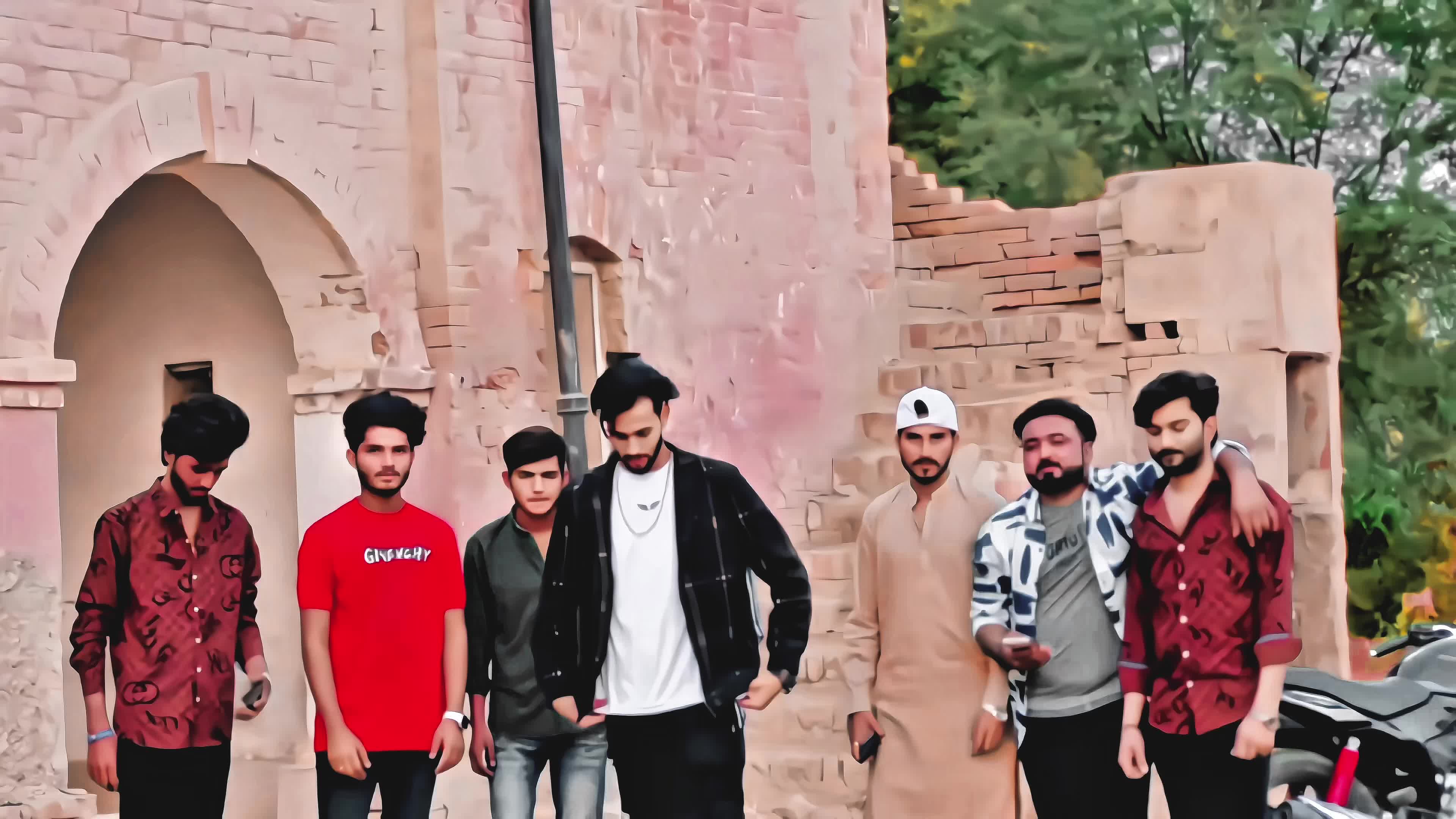 @👑【لطیف　راجپوت】👑