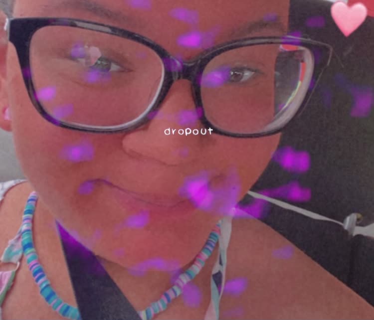 @Victoria 💖✨