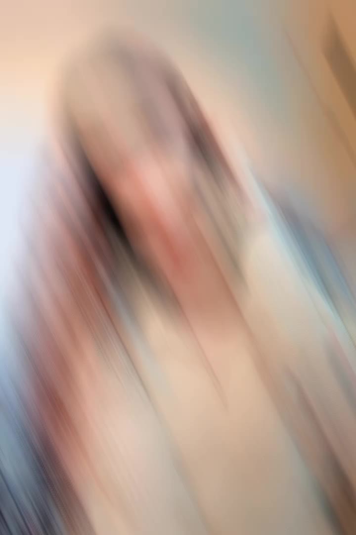 @Luri__queen_