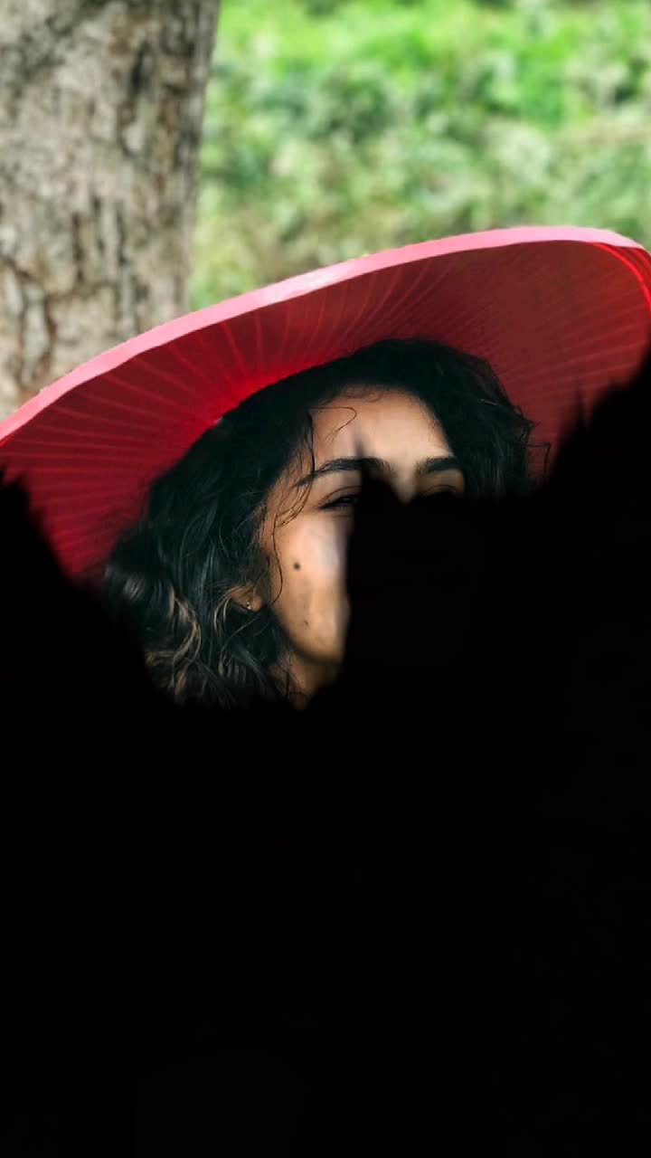 @&Ccedil;&acirc;ll m&ecirc; Sw&acirc;my