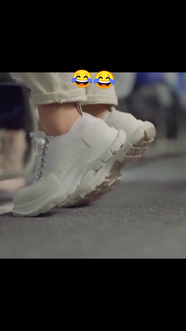 @MoiZ._.mir 3.2