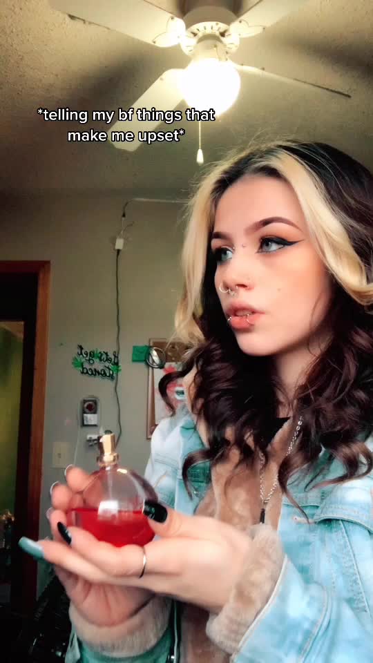 @r.eece.d