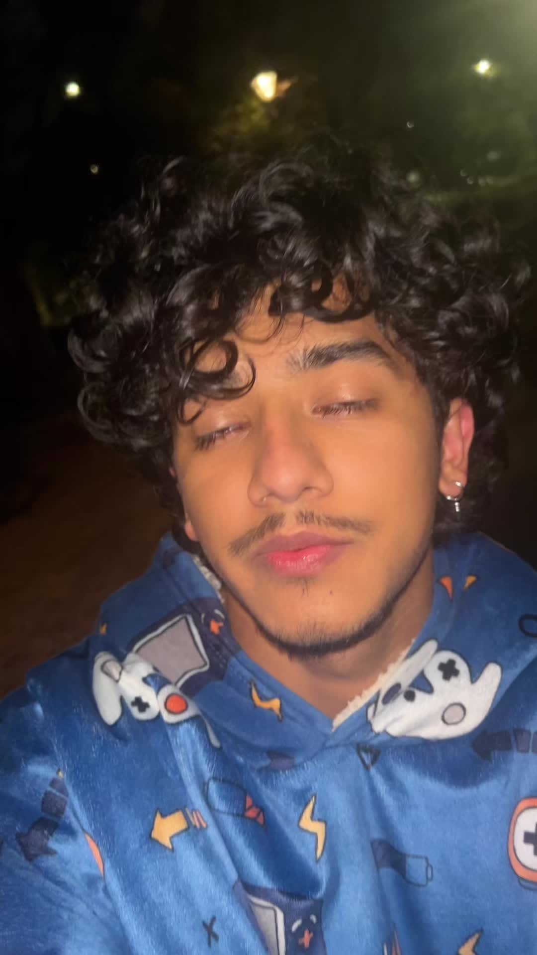 @Nishan_suiii 🇳🇵