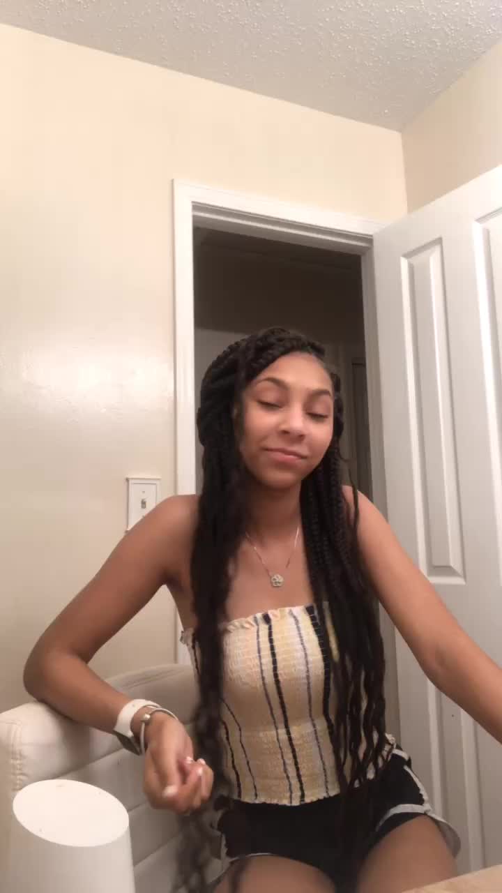 @Laurenchristen_