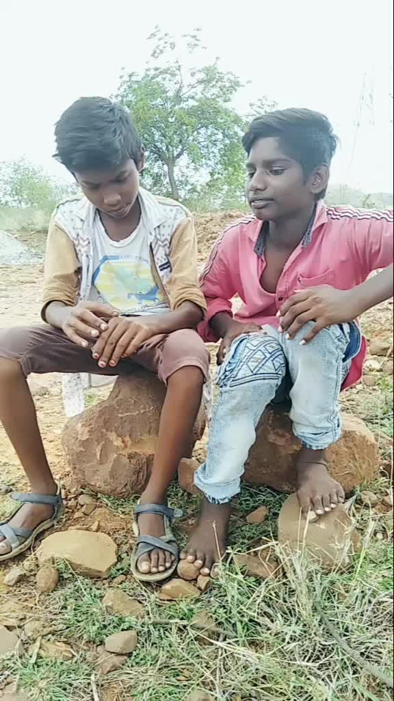 @Lovely star Madhu..❣