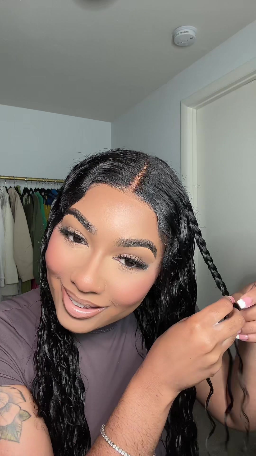 @angelshakia
