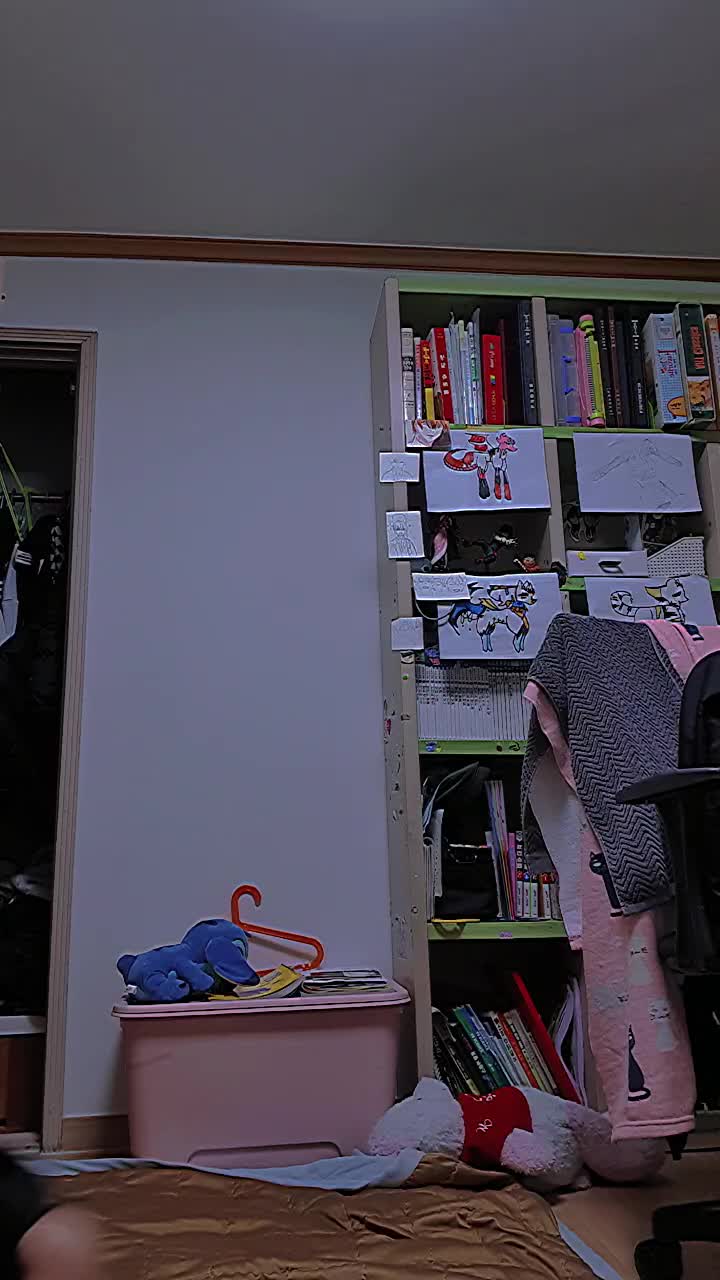 @𝕍𝕚𝕟𝕖