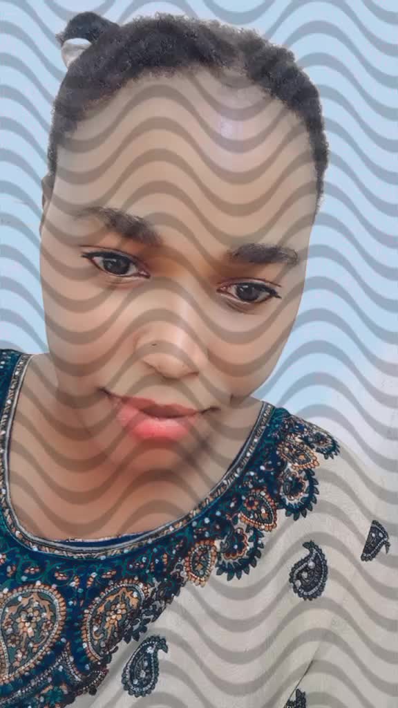 @pretty shaki