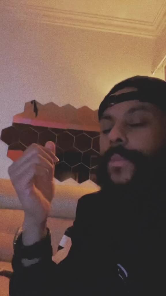 @𝐵𝒶𝓎𝒶𝓃💜
