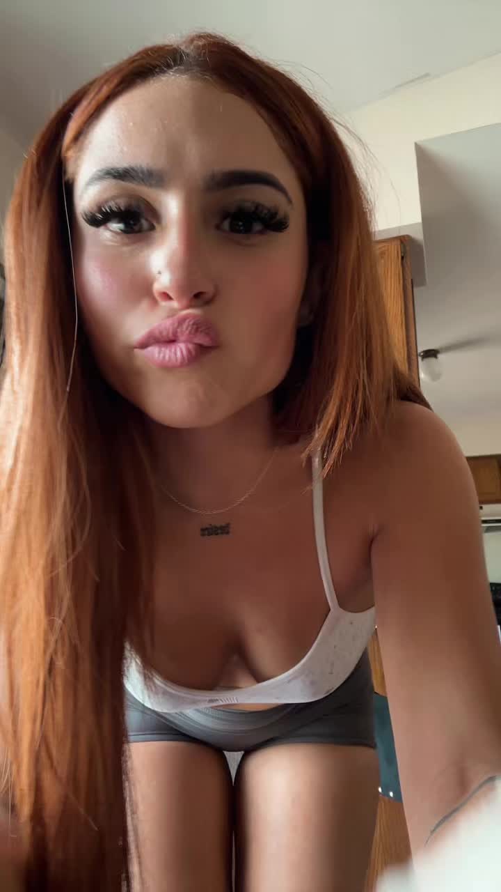 @angelaalvarezzz