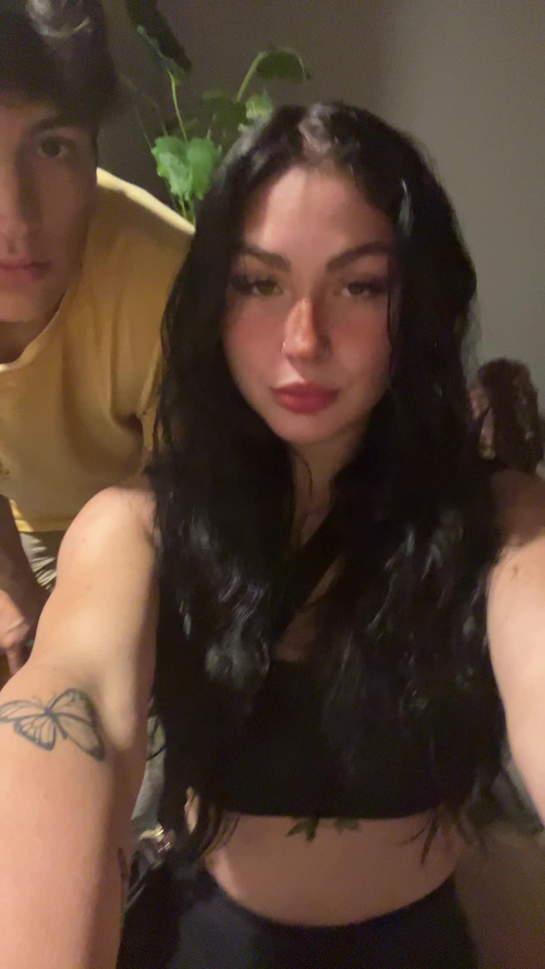 @🍸