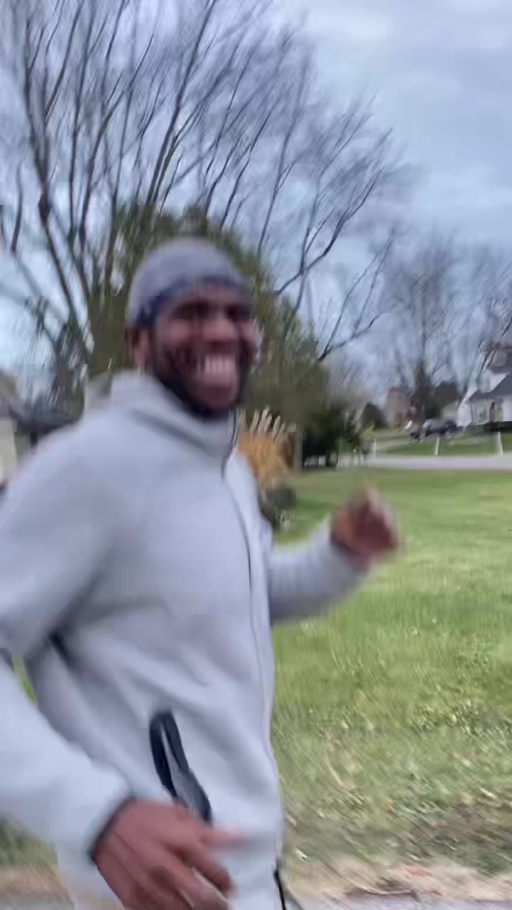 @EverybodyhateKG