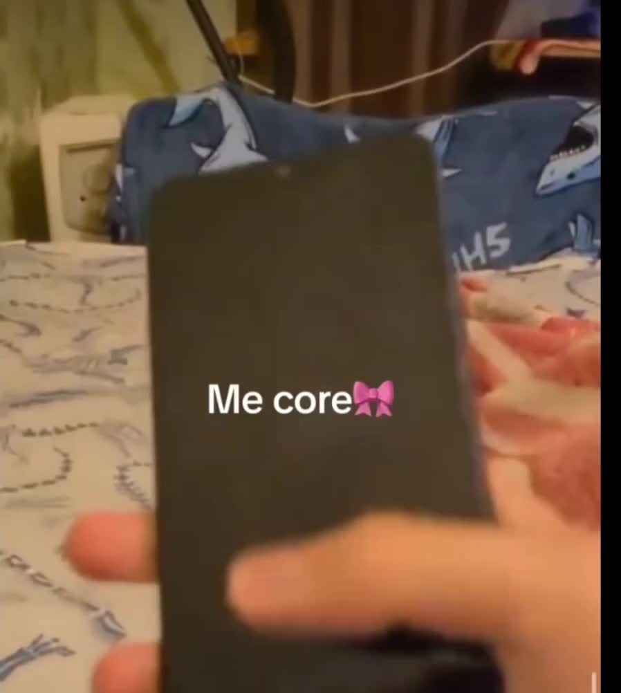 @ඞ