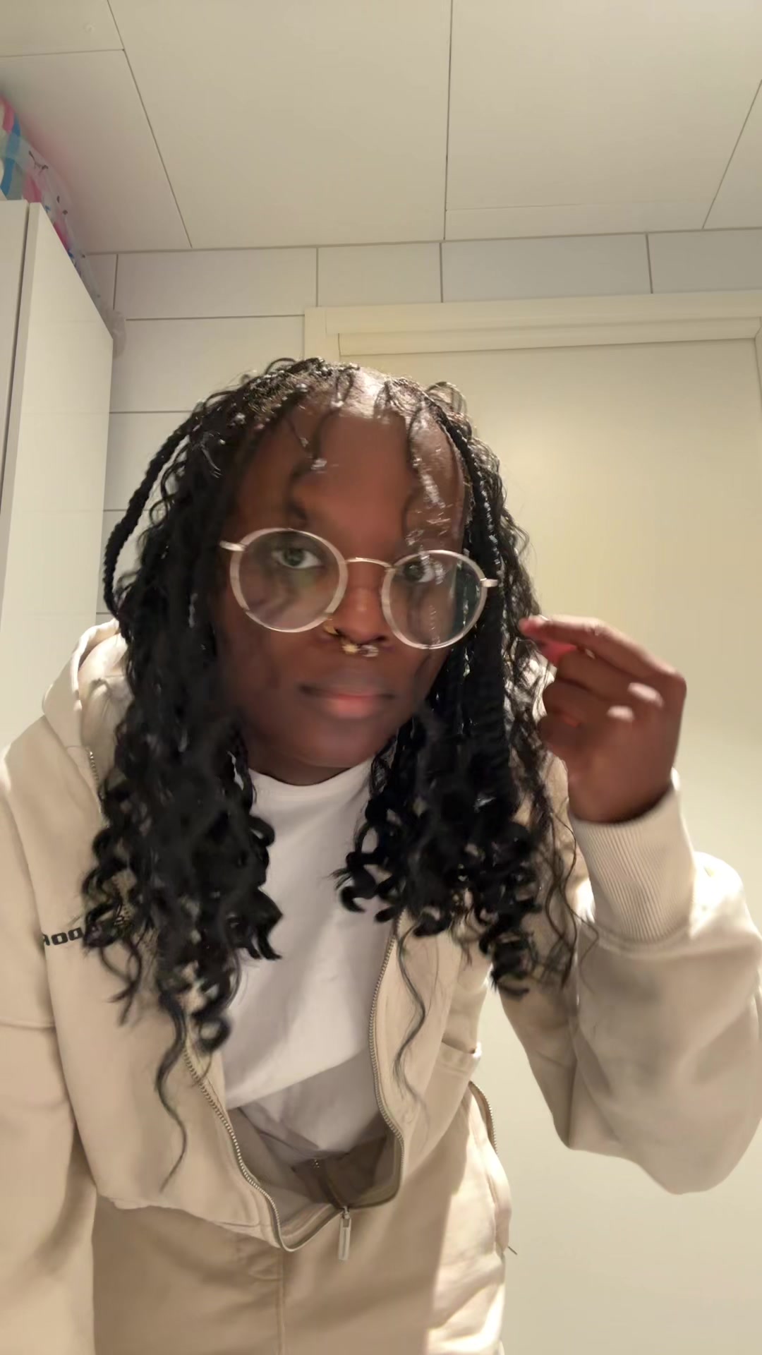 @Kiki