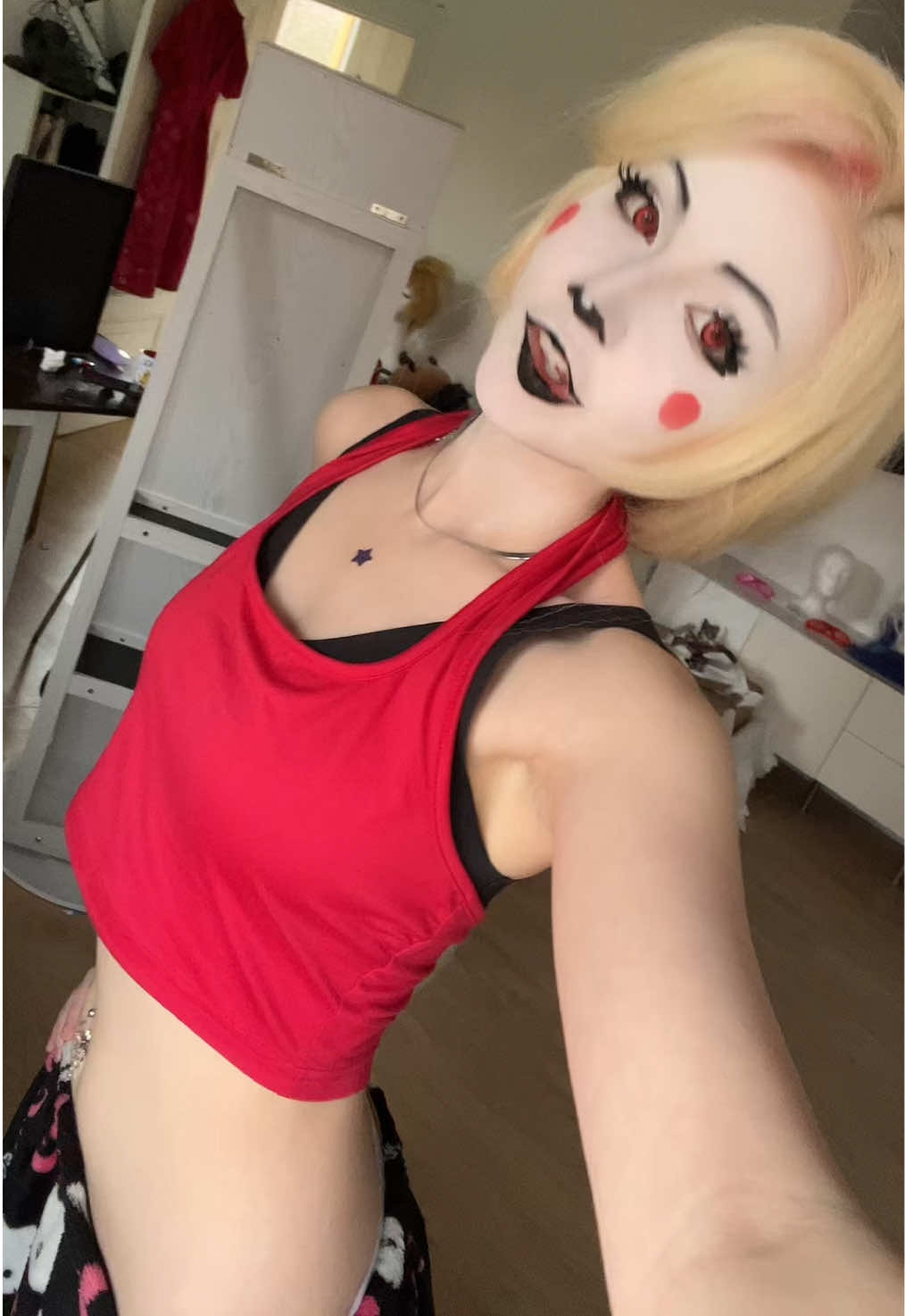 @mil0_cos