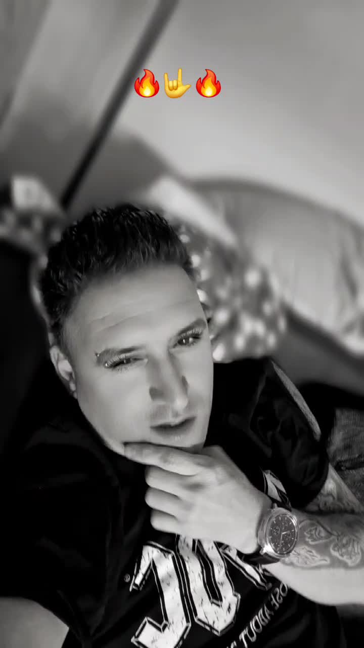 @kingAJ 👑❣️👑