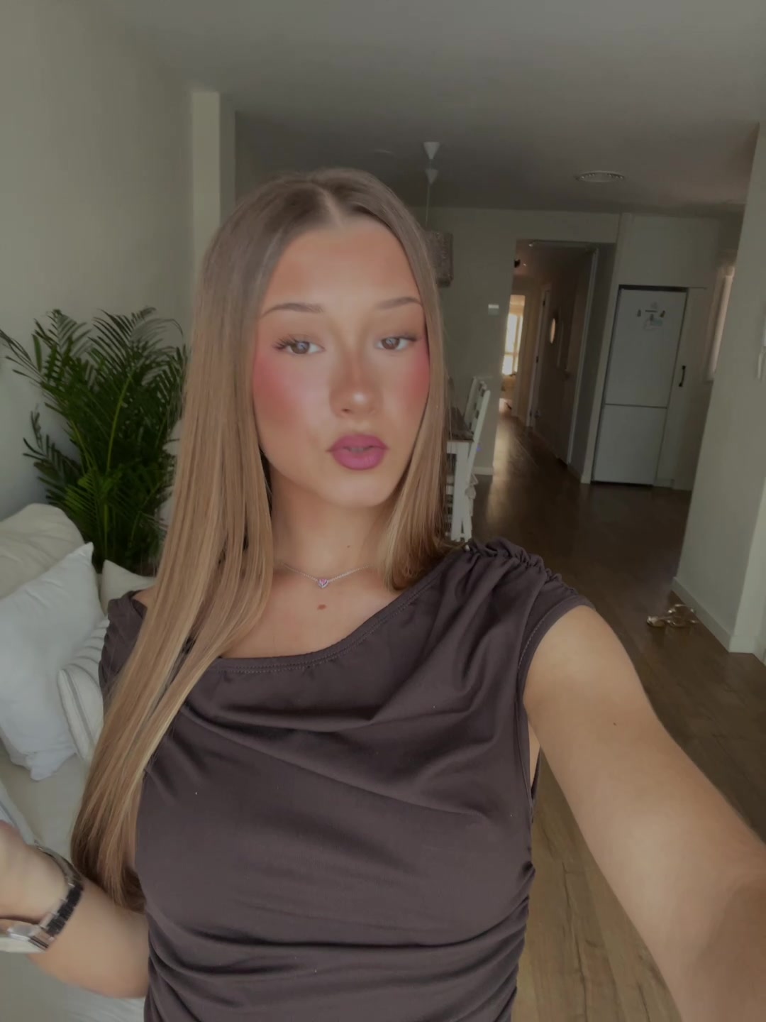 @𝑀𝒶𝓇𝓉𝒾𝓃𝒶🐚